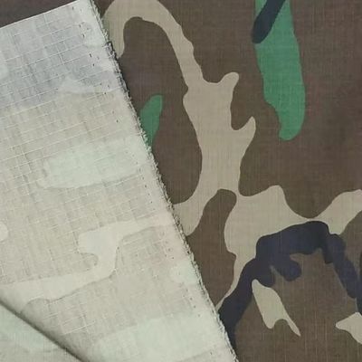 50/50 Nylon Cotton Camuffaggio Stampa Ripstop Tessuto con funzione WR OEM accettato 220gm