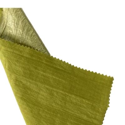 Abbigliamento sportivo essenziale tessuto di nylon rivestito in PVC per giacca resistente alla pioggia e conveniente