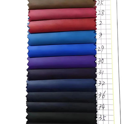 Stoccaggio di tessuti in taffeta di 210 T di tessuto tessile per uso domestico esportato sul mercato mondiale