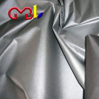 Tessuti rivestiti di taffeta di poliestere colorato semplice e ad assorbimento di umidità per la promozione