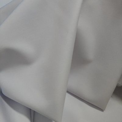 Fabricazione a base di poliestere supermorbido spunto con 48*150D di filati