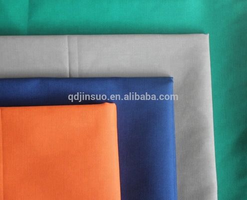 T/C 65/35 Tessuto di filatura per scuola/ospedale/di governo Uniforme 190-240 gsm 58/60&quot; Larghezza