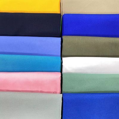 Abbigliamento da lavoro Tessile stile semplice 65% poliestere 35% cotone 260gm tessuto di tela impermeabile