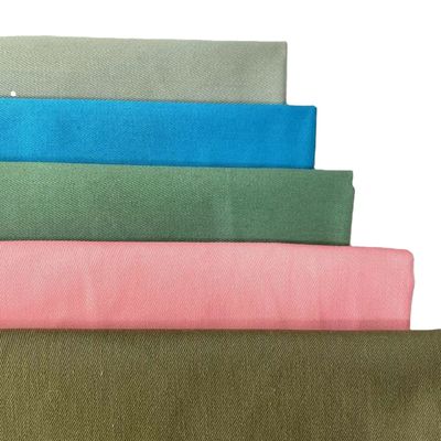 Abbigliamento da lavoro tessuto a piastre stile 57/58&quot; Larghezza 100% poliestere Twill Gabardine tessuto