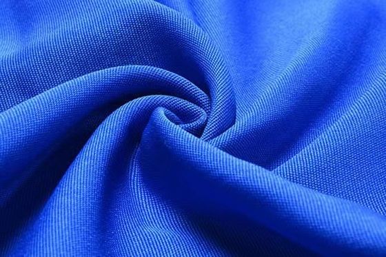 150D*150D Conteggio dei filati Tessuto di poliestere per abbigliamento da lavoro e abito in colore personalizzato