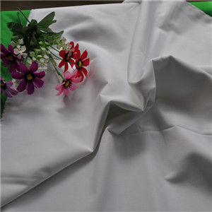 Tissu di policotone semplice tinto di poplino TC Tasca/rivestimento 80/20 45x45 110x76 Tessuto 1/1 Poplino