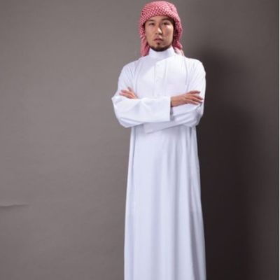 Abito arabo-islamico in poliestere ignifugo