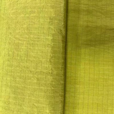 Abbigliamento sportivo essenziale tessuto di nylon rivestito in PVC per giacca resistente alla pioggia e conveniente