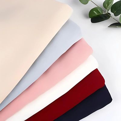 Stoffa tessuta a colori personalizzata 210T Taffeta per rivestimento in poliestere 100% standard esportato