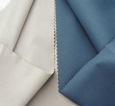 Gabardine in tessuto di poliestere a prova d'acqua per abbigliamento da lavoro Uniforme a colori personalizzati
