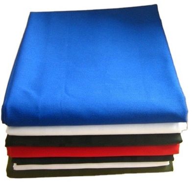 Fabbricazione a base di cotone 100% ignifuge per Judo Taekwondo Uniforme di arti marziali