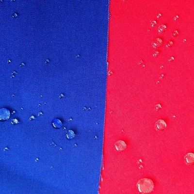 Colore esportato colore personalizzato colore personalizzato 100% poliestere rivestimento 210T tessuto Taffeta