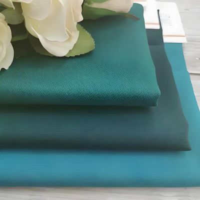 Whosale 40-60GSM 63D*63D Poliestere rivestimento 210T tessuto Taffeta con colore personalizzato