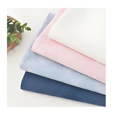 Stoffa di stampa a rivestimento in taffeta a colori personalizzati da 210T per larghezza e prestazioni finali da 58/60&quot;