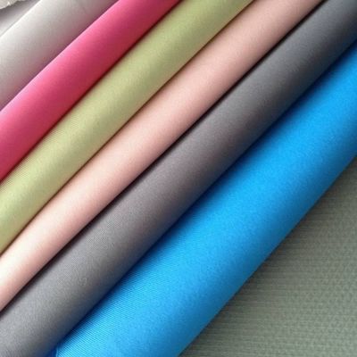 Peso medio 57/58&quot; Larghezza Tessuto di poplin liscio per rivestimento di tasca impermeabile di fascia alta